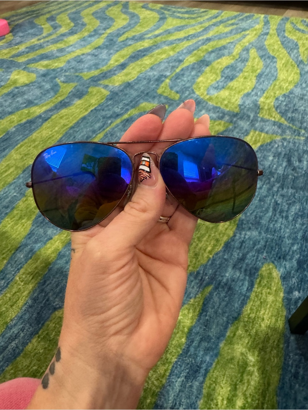 Ray-Ban Blue multicolor Mirrored Aviator Sunglasses